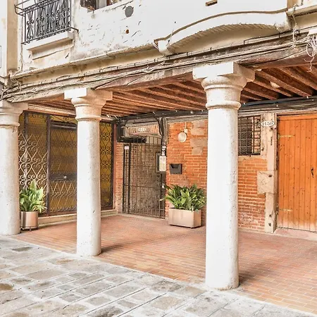 Corte Ca' Petriana Next To @camposanpolo 公寓 *